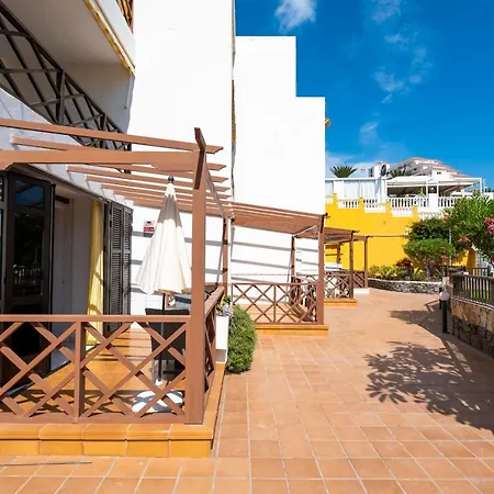 Neptuno Pool And Private Access * Puerto de Santiago (Tenerife)