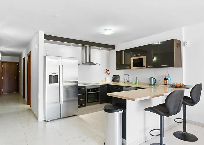 Neptuno Pool And Private Access Daire *