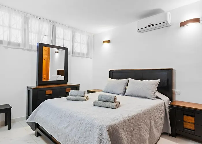 Neptuno Pool And Private Access Daire