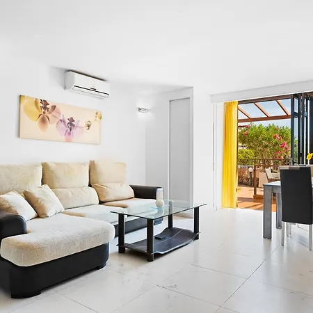 Neptuno Pool And Private Access