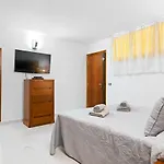 Neptuno Pool And Private Access Puerto de Santiago (Tenerife)